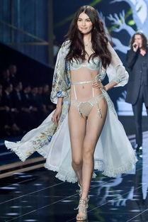 何穗爆料维密视频大全最新,揭秘超模们的真实瞬间  第2张